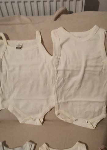 Bebek Erkek kız Pamuklu Askılı Body Seti 9-12 ay - Görsel 3