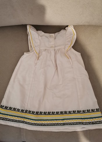 Nakışlı Beyaz Fırfırlı Kız Elbisesi 6-12 ay - Görsel 2