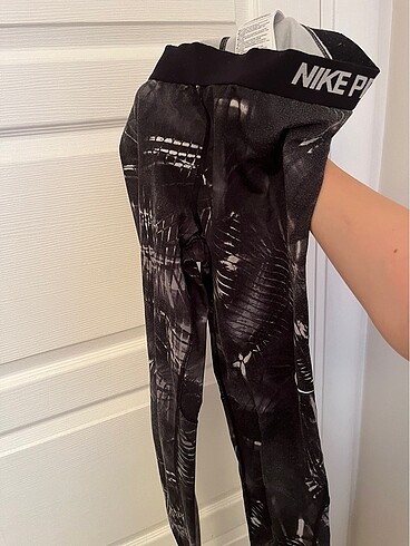 Nike tayt