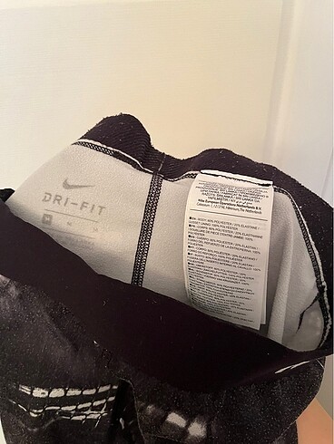 m Beden Nike tayt