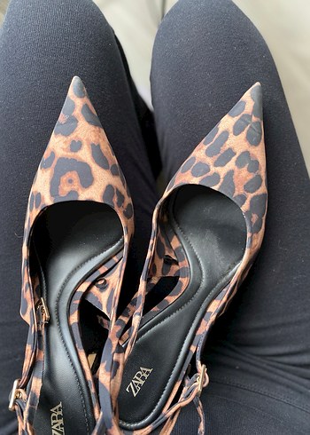 39 Beden Leopar Desenli Stiletto