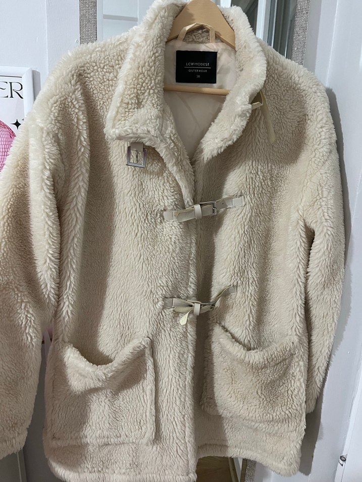 Bej Midi Peluş Kadın Kaban - Görsel 3