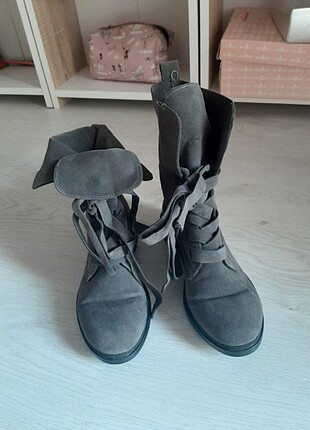 36 Beden Gri Bot