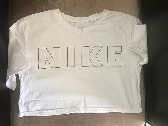 Nike tshirt