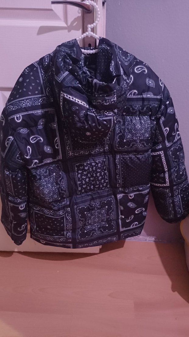 Düğmeli Siyah Desenli Kadın Mont - Görsel 2