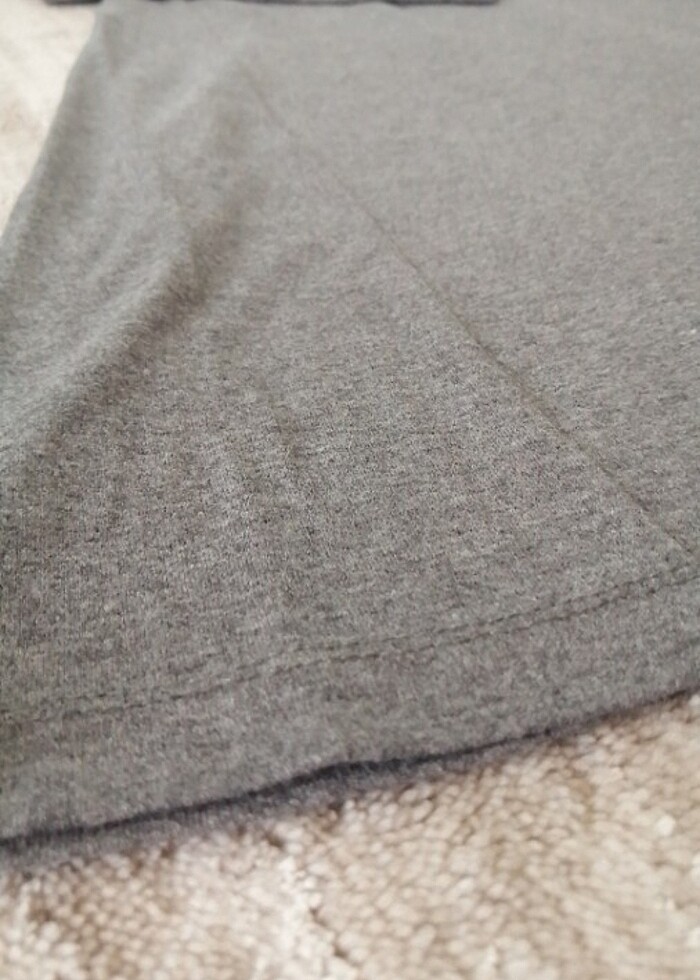 Gri elbise - Görsel 3