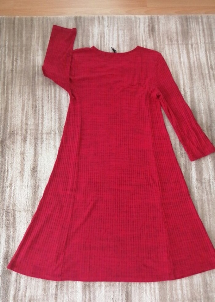 Kırmızı çan elbise - Görsel 5