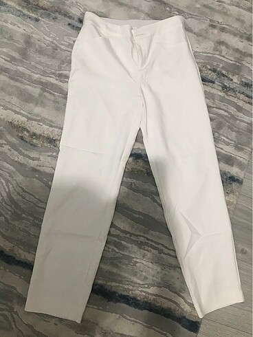 Beyaz pantalon