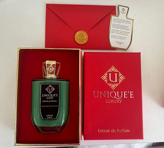 Unique'e Luxury Mangonifiscent