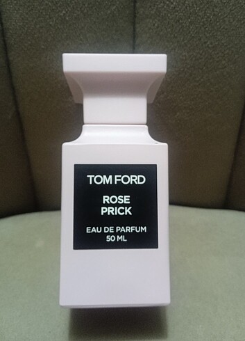  Beden TOM FORD ROSE PRİCK