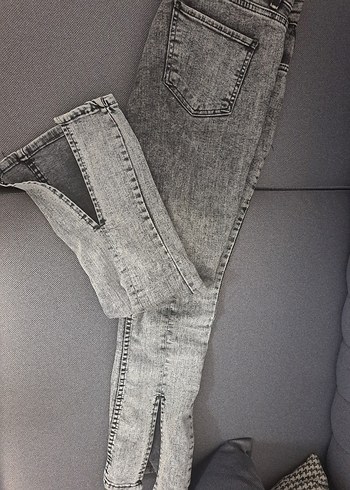 38 Beden Gri Yırtmaçlı Midi Kadın Jean Pantolon