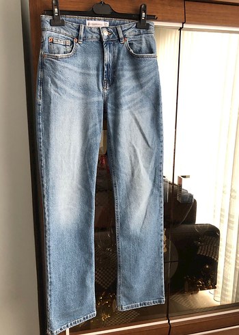 Stradivarius Jean