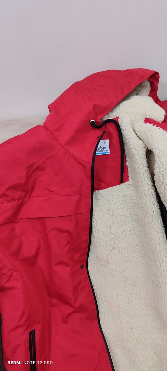 Columbia Kırmızı Kapüşonlu Erkek Mont - Görsel 3