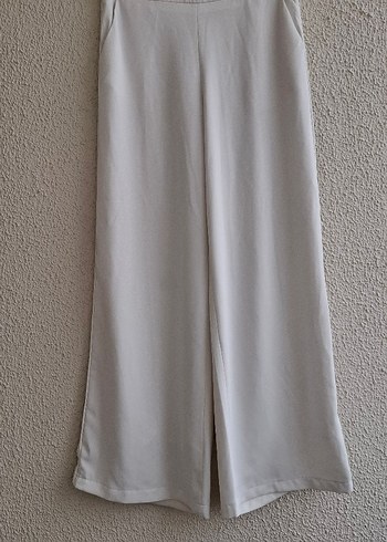 Beyaz Kadın Bol Kesim Kumaş Pantolon - Görsel 2