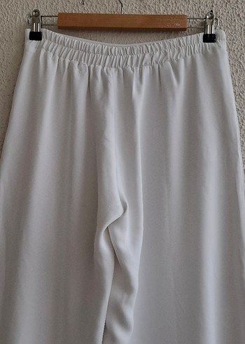 Beyaz Kadın Bol Kesim Kumaş Pantolon - Görsel 5