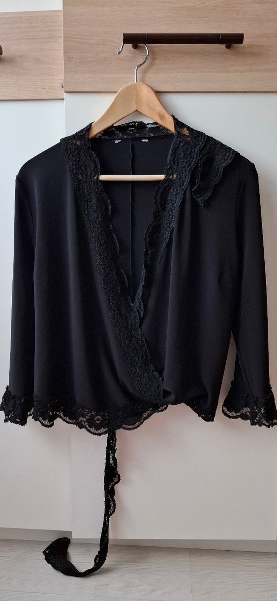 Siyah Dantelli Hırka Bolero - Görsel 2