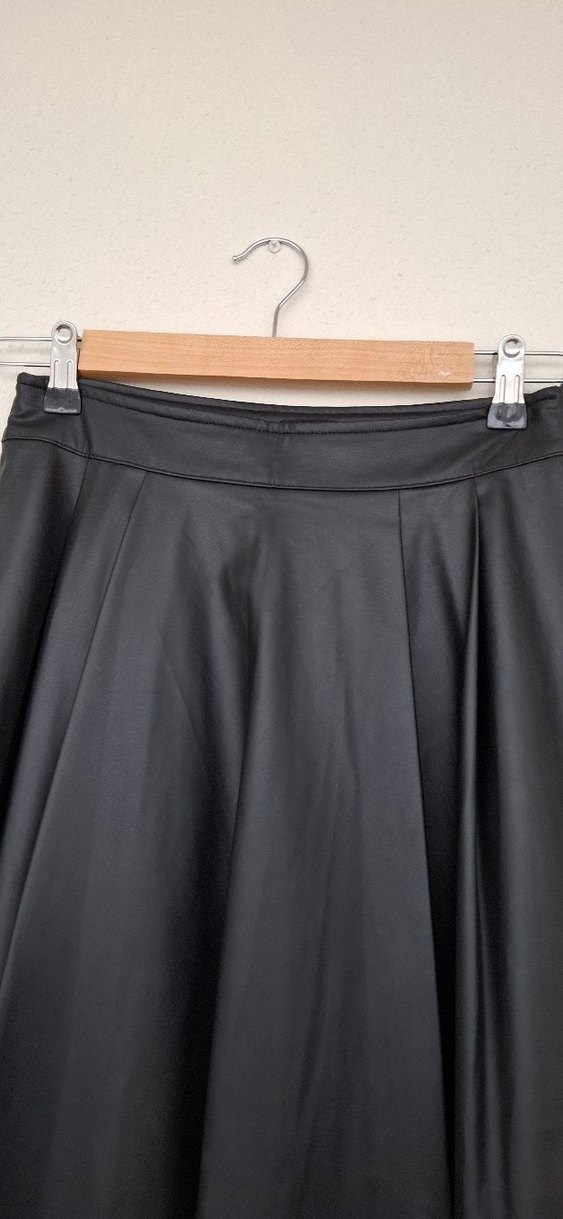 Siyah Uzun Drapeli Kadın Etek - Görsel 4