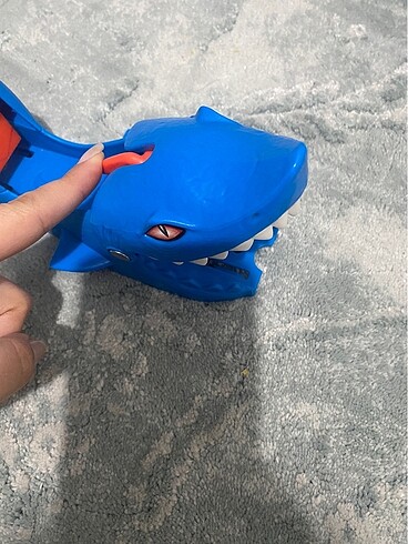 Beden Hot wheels köpek balığı