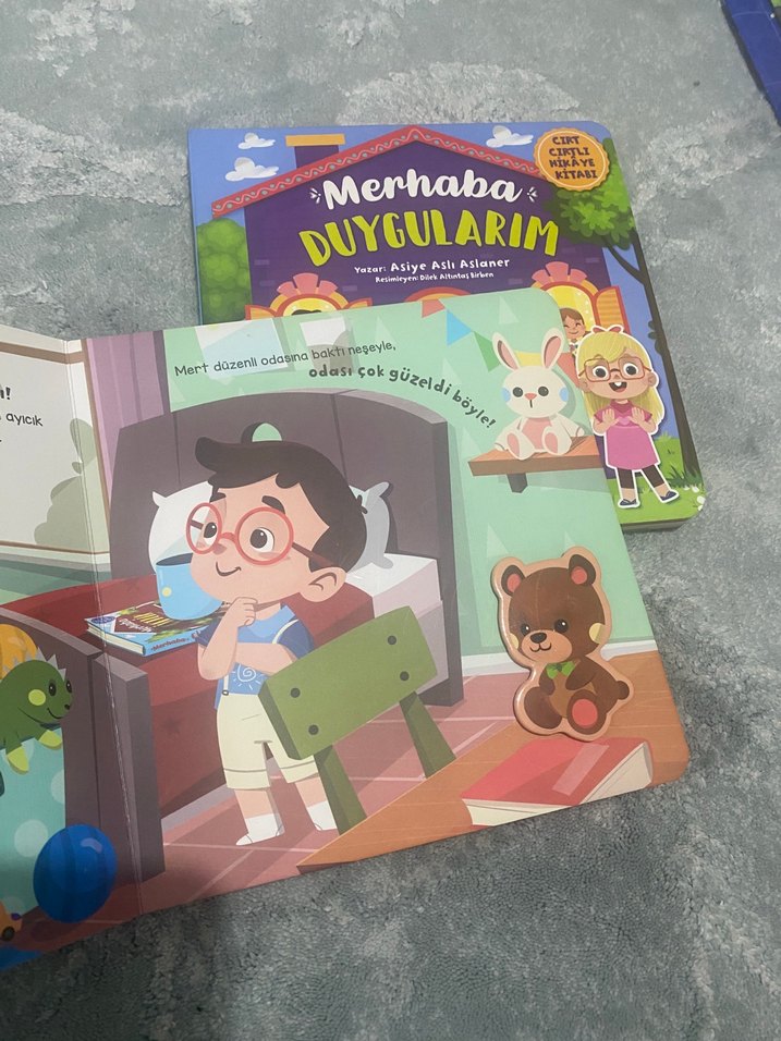 Merhaba Eşyalarım ve Duygularım Çift Ciltli Kitaplar - Görsel 2