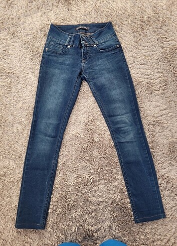 Lacivert skinny jean 
