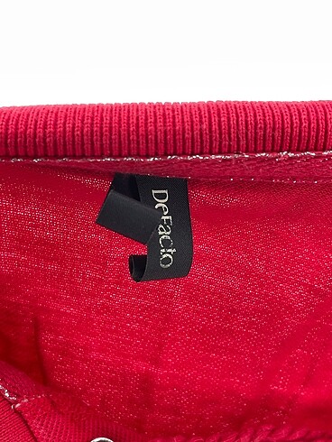 l Beden kırmızı Renk Defacto T-shirt %70 İndirimli.