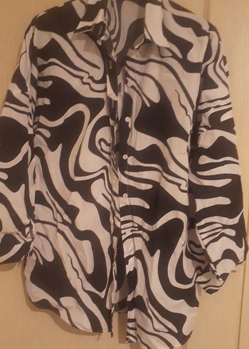 Zebra Desenli Uzun Kollu Kadın Gömlek