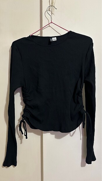 H&M yandan büzgülü bluz