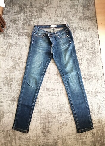 29 Beden Koton kate jeans 29 beden yeni durumda 