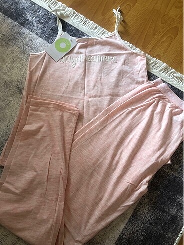 Pijama takımı