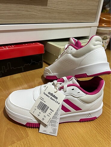 Adidas Spor ayakkabı