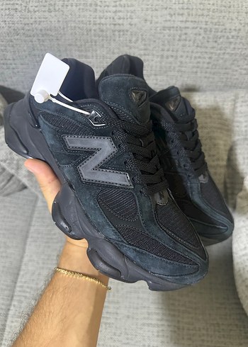 New Balance ürünü
