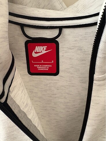 l Beden Orijinal Nike tech fleece