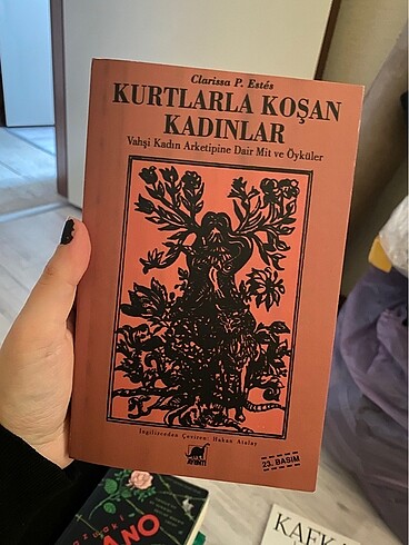 Kurtlarla koşan kadınlar