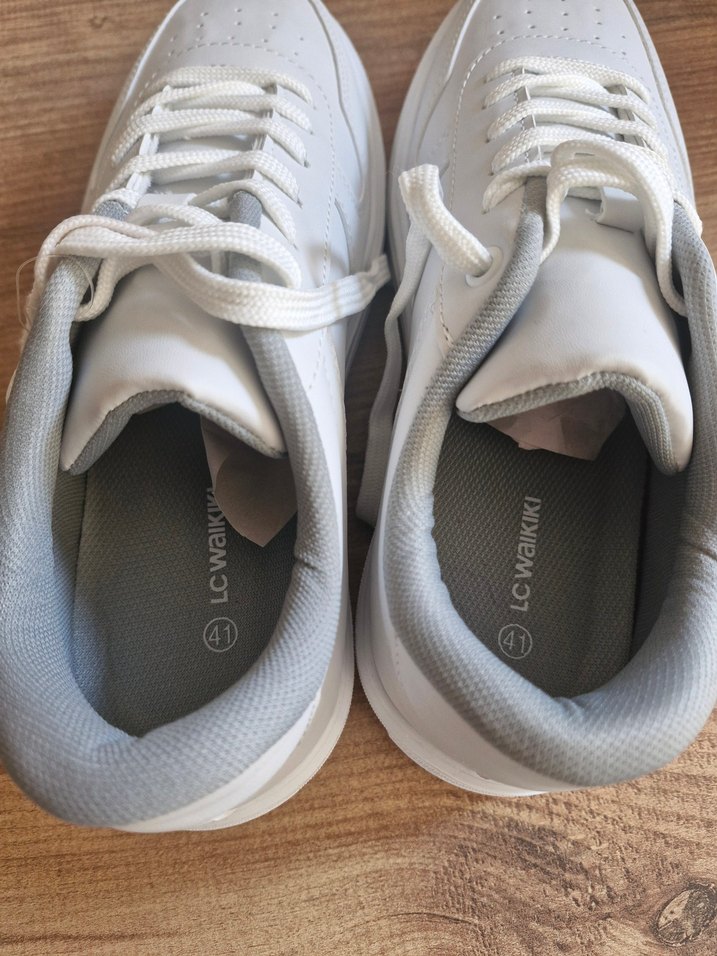 LC Waikiki beyaz ayakkabı - Görsel 5