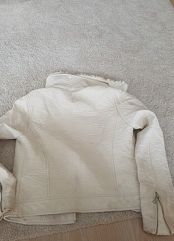 Lsw derimont, yaka kürkü sökülür - Görsel 2