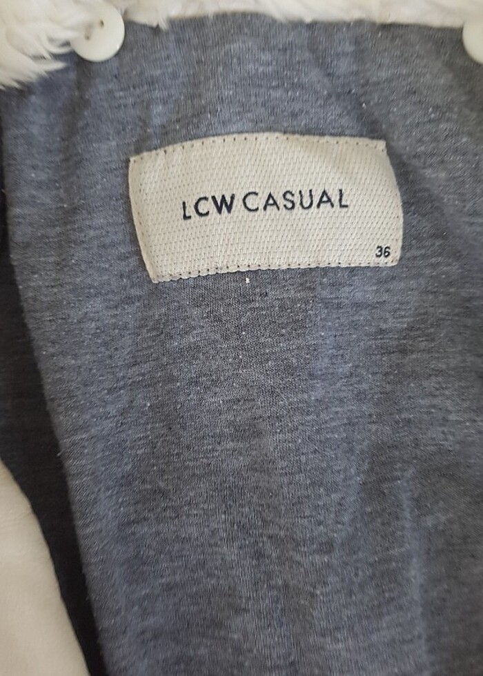 Lsw derimont, yaka kürkü sökülür - Görsel 3