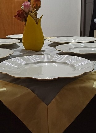 Beden 12 li Kütahya porselen Yemek Takımı