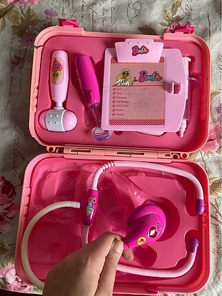 Barbie Barbie doktor seti