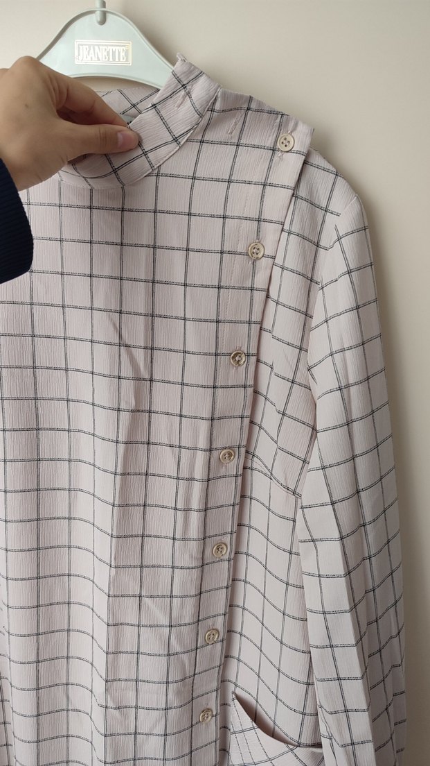 Düğmeli Uzun Kadın Bej Ekose Tunik - Görsel 2