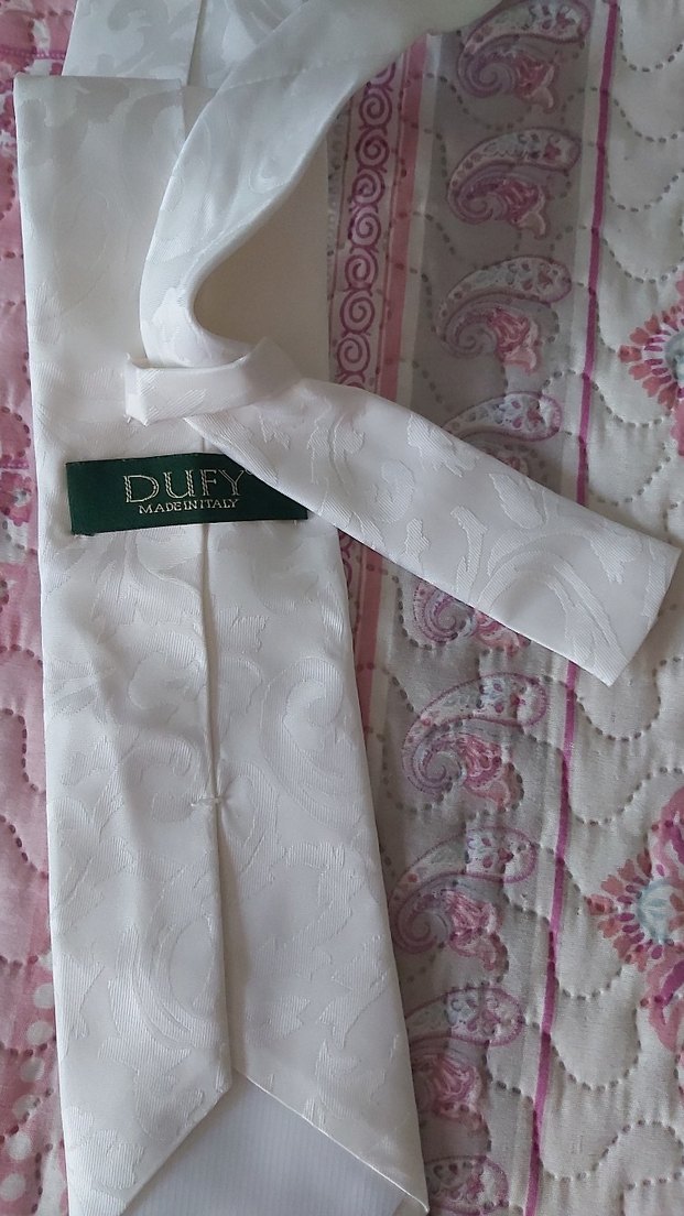 Beyaz Erkek Kravat - Görsel 3