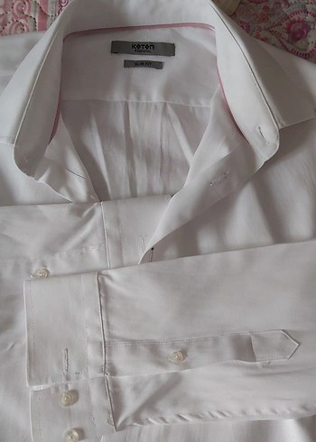 Düğmeli Beyaz Pamuklu Erkek Gömlek - Görsel 3