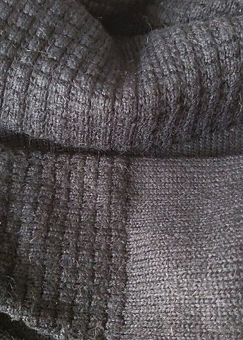 Siyah Boğazlı Triko Kadın Kazak - Görsel 3