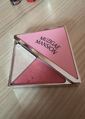 Muzigae Mansion Dual Cheek Beam Set 01 Highlighter ve Allık - Görsel 3