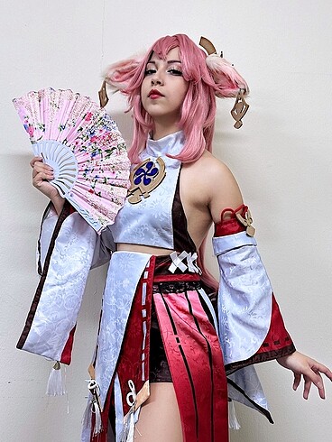 Yae Miko cosplay