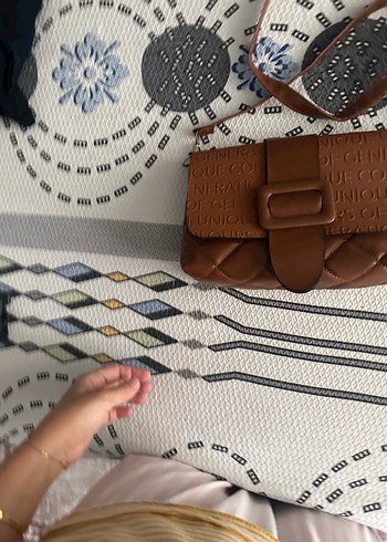 Kahverengi Deri Tokalı Kadın Çanta - Görsel 2