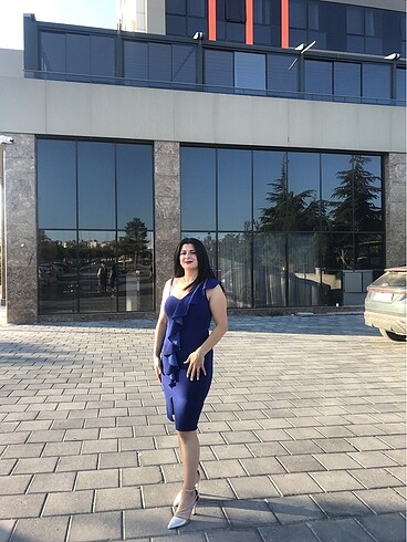 l Beden lacivert kısa elbise