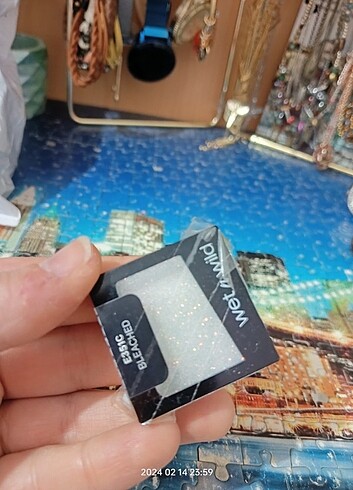 Beden Wetn Wild Glitter