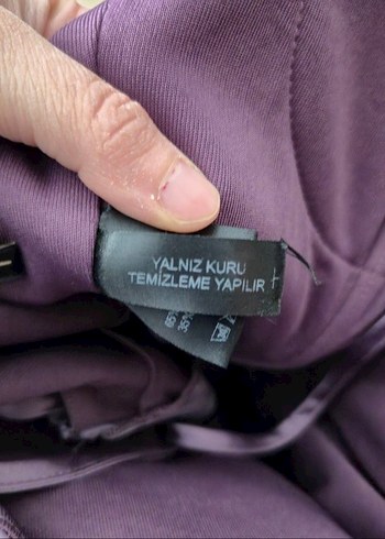 38 Beden mor Renk Parlak Mor Drapeli Uzun Abiye