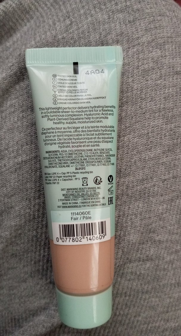 wet n wild Barefocus Tonlu Nemlendirici Fondöten bb krem - Görsel 2