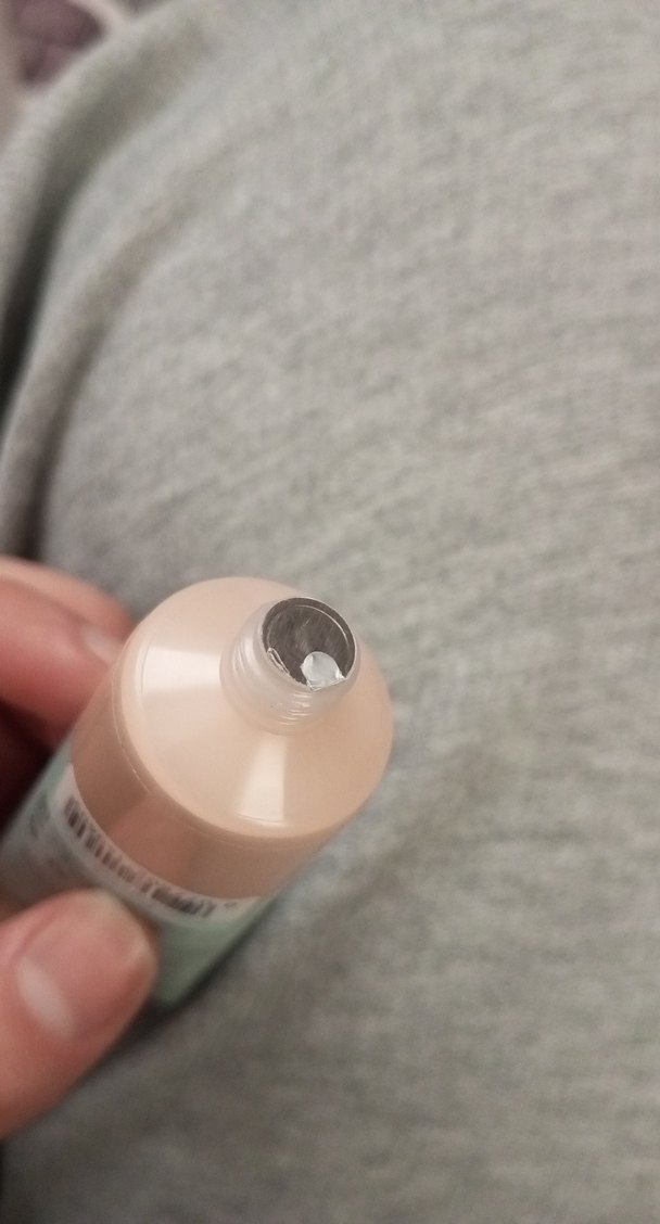 wet n wild Barefocus Tonlu Nemlendirici Fondöten bb krem - Görsel 4